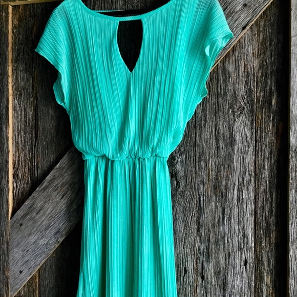 Charlotte Russe Dresses & Skirts - *Flash Sale* Charlotte Russe Mint Dress